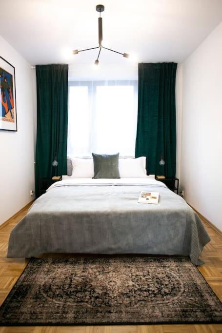 Oomph Warsaw Center Well Designed Apartment With Balcony Exterior foto