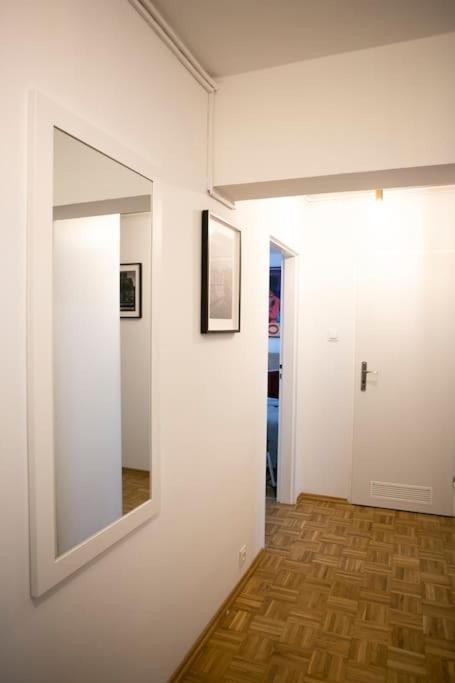 Oomph Warsaw Center Well Designed Apartment With Balcony Exterior foto